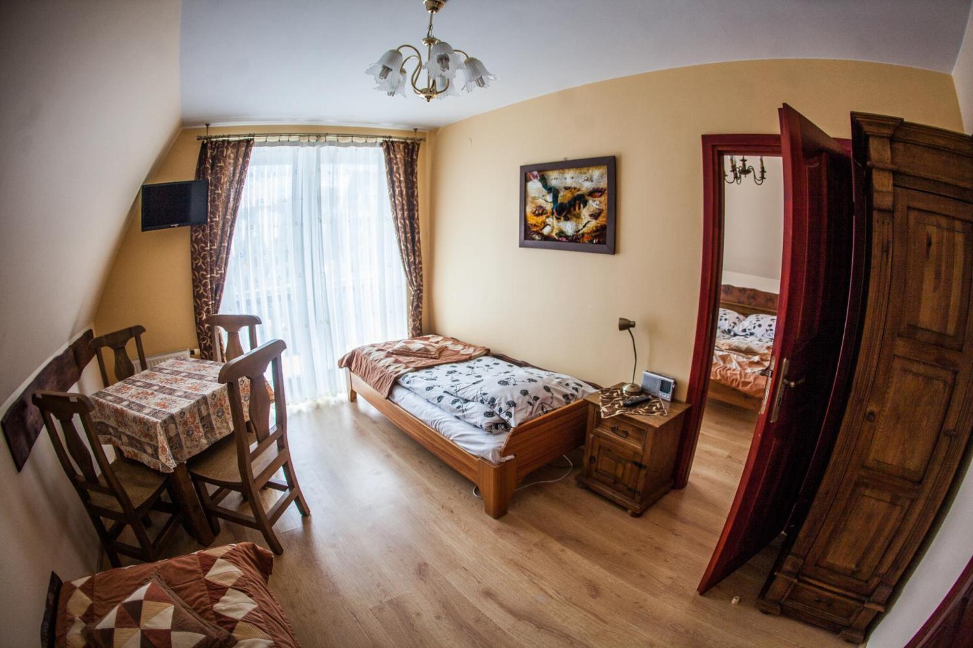Apartamenty-Wynajem Pokoi Zbigniew Tylka กอสเชียลิสกอ ภายนอก รูปภาพ