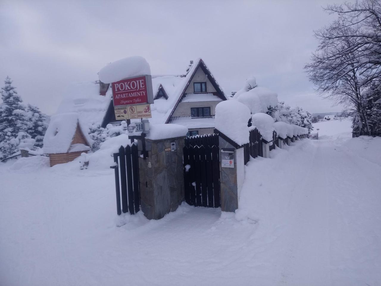 Apartamenty-Wynajem Pokoi Zbigniew Tylka กอสเชียลิสกอ ภายนอก รูปภาพ